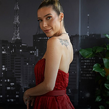 LUIZA POSSI