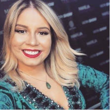 Mar&iacute;lia Mendon&ccedil;a