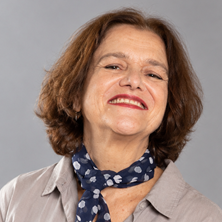 SIMONE GUIMAR&Atilde;ES