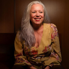 TET&Ecirc; ESP&Iacute;NDOLA