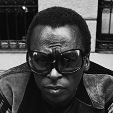 TRIBUTO A MILES DAVIS - BITCHES BREW - MUSICMAN JAZZ