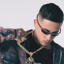 MC HARIEL NO CIRCO VOADOR