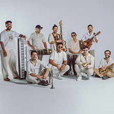 QUIMBAR&Aacute; TOCA BAD BUNNY