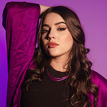 NINA GUIMAR&Atilde;ES CANTA JANIS JOPLIN