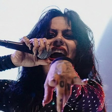 UM ANO SEM OZZY - STEFANO MOLINER + INDIRA CASTILLO (MALVADA)