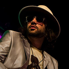 BAILE DO S&Iacute;NDICO - TIM MAIA POR FR&Atilde; FINAMORE