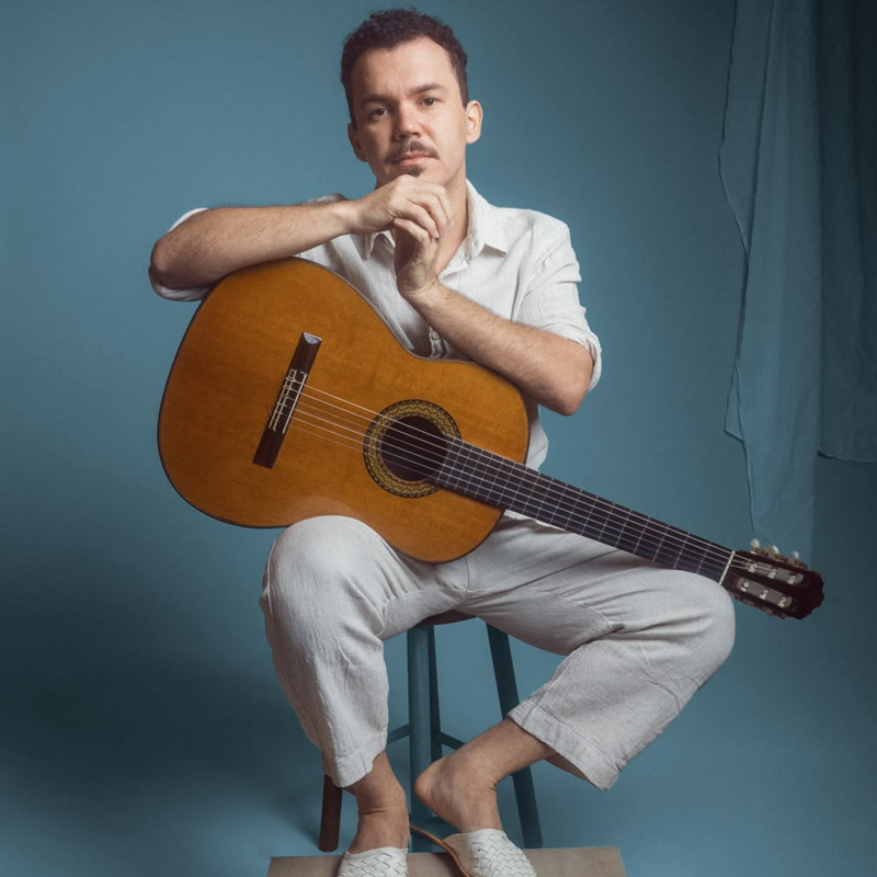 GIULIANO ERISTON APRESENTA &ldquo;POLITONIA&rdquo; NO BONA