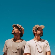 LUAU CANTA GIL NO BONA