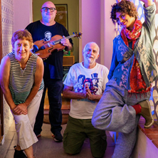 MEIO DESLIGADO - COM ANA DERIGGI, N&Aacute; OZZETTI, FABIO TAGLIAFERRI E MARIO MANGA