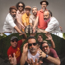 MESTRE AMBR&Oacute;SIO + BANDA EDDIE NO CIRCO VOADOR