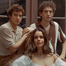 REF&Uacute;GIO DOS AMORES IMPROV&Aacute;VEIS